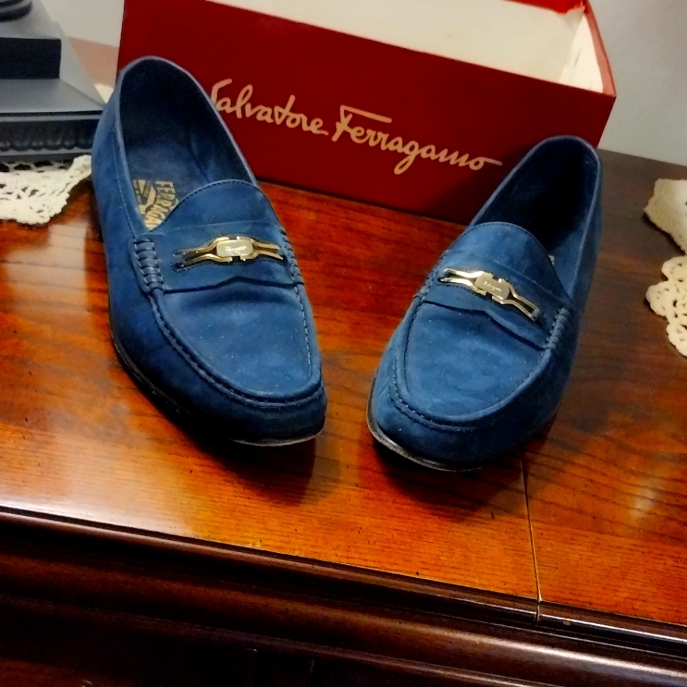 Salvador Ferragamo Suede, Navy Blue Loafers